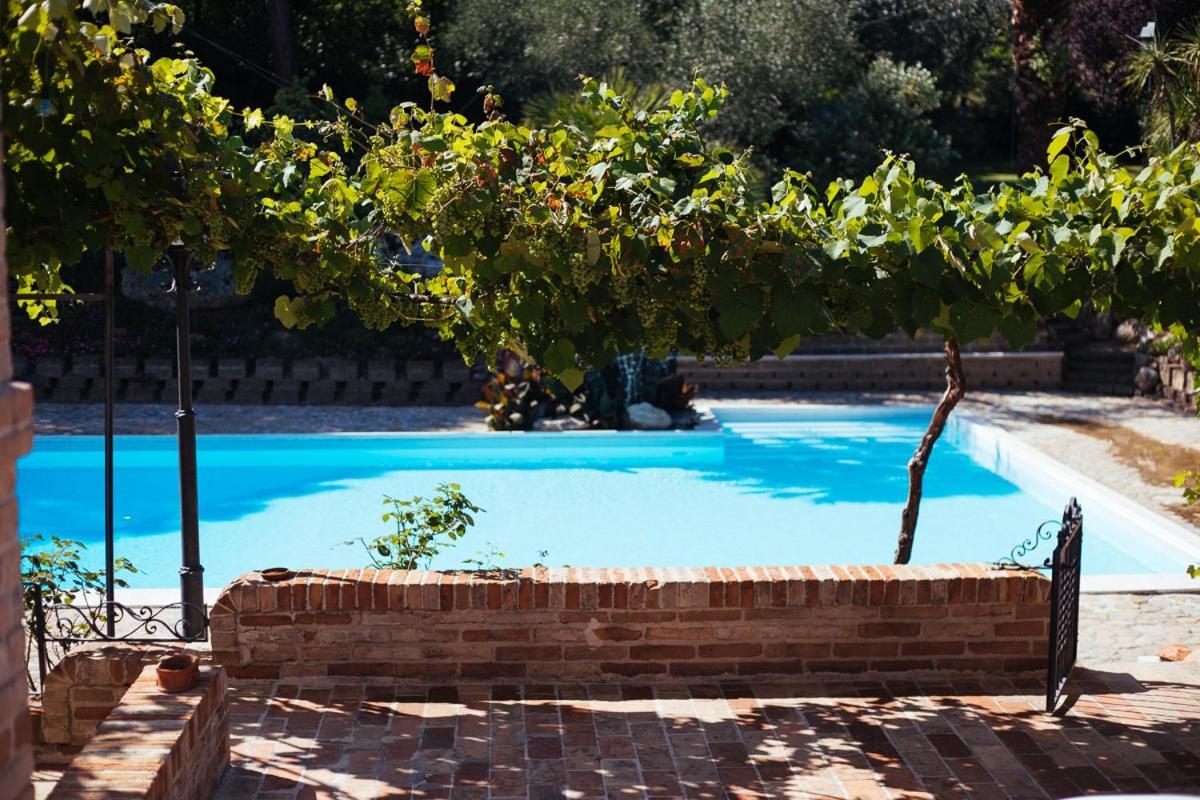 Villa De Castelletta Relais Rapagnano Bagian luar foto