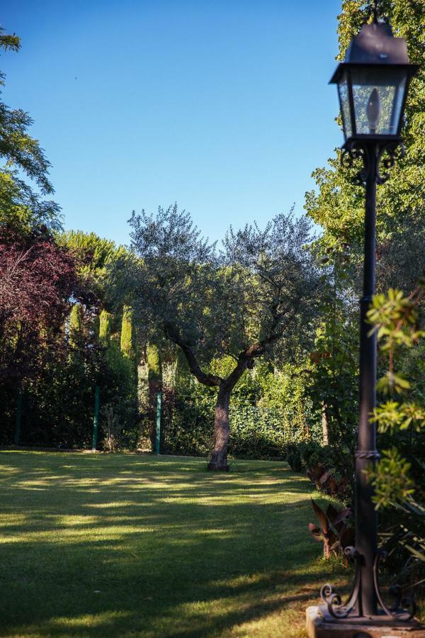 Villa De Castelletta Relais Rapagnano Bagian luar foto